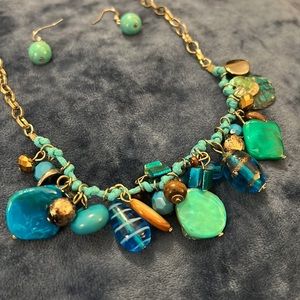 SET: Turquoise/Silver Necklace & Earrings